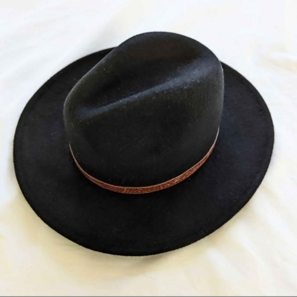 Black Wool Hat